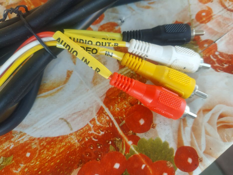 Кабель SСART - тюльпан 4 RCA,   1,4 м