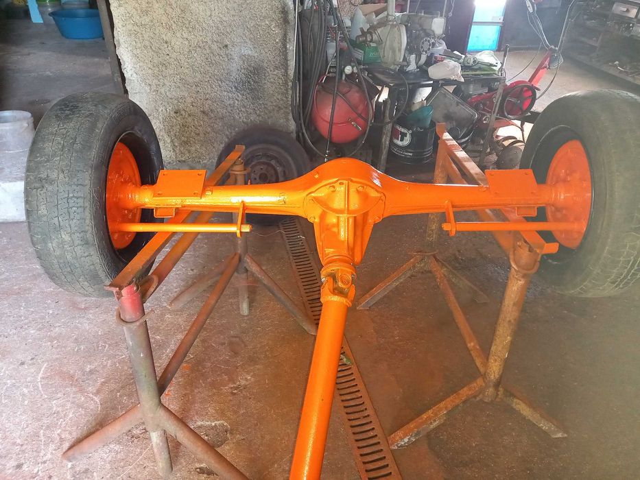 Eixo mais transmissão para reboque de maquina