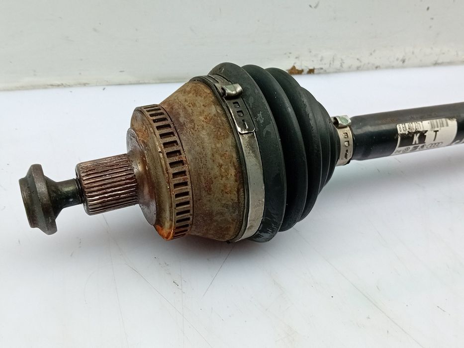 Transmissão frente esquerda VOLKSWAGEN Golf V (1K1)