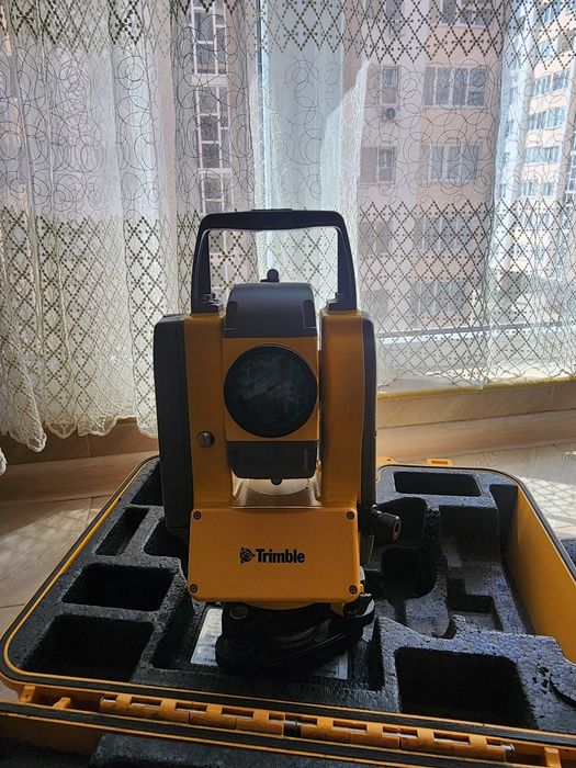 Тахеометр Trimble M3  3"DR