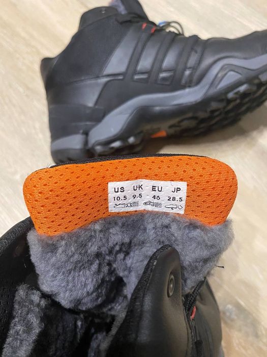 чорні чоловічі туристичні черевики Adidas Terrex Skychaser GORE-TEX