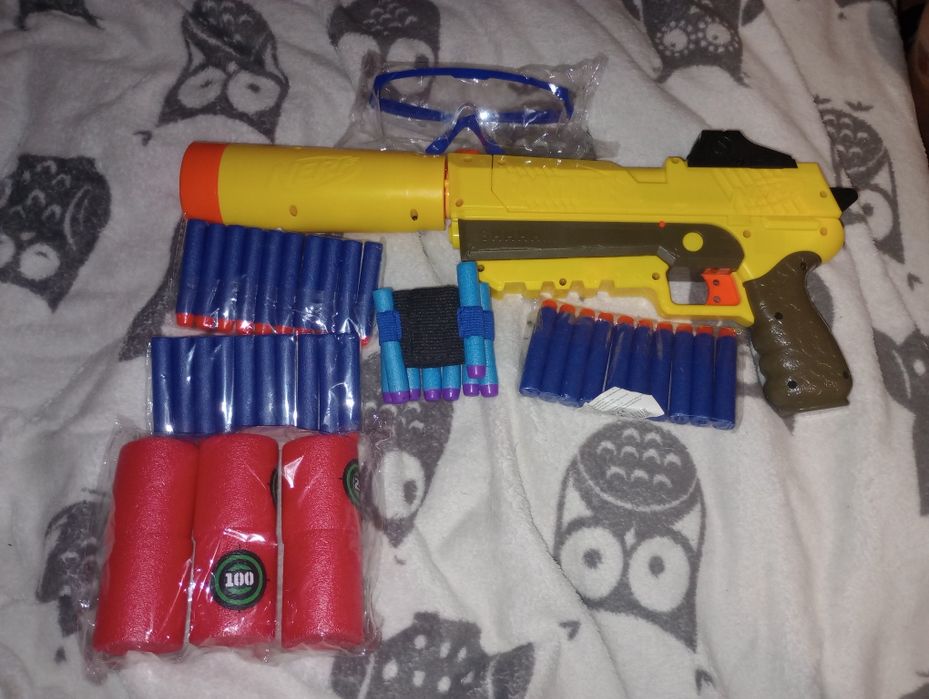 Nerf fortnite +3 paczki strzałek +pachołki do strącania