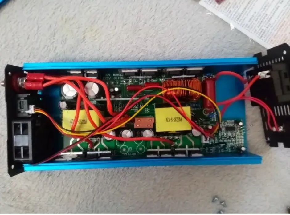 Інвертор Tataliken 1000W, 1600W  12-220v чистий (правильний) синус