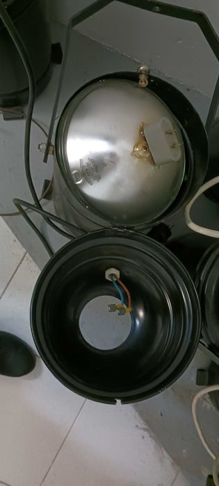 Focos luz de palco, holofotes, projectores de estúdio