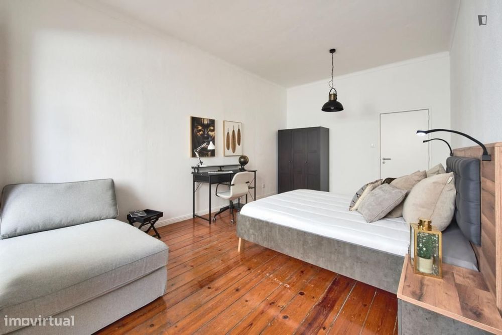 Quarto - localizado em Graça Lisbon