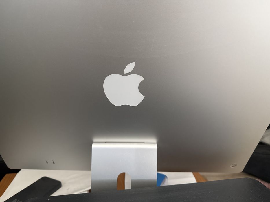 Sprzedam komputer iMac M3