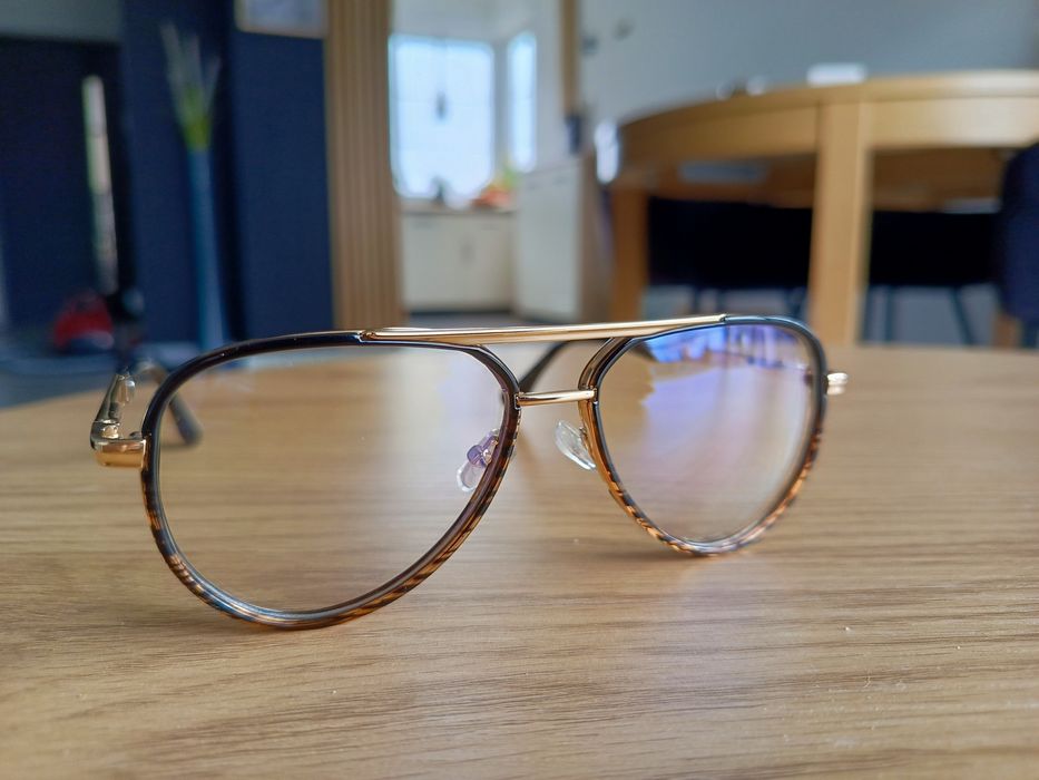 Nowe oprawki premium