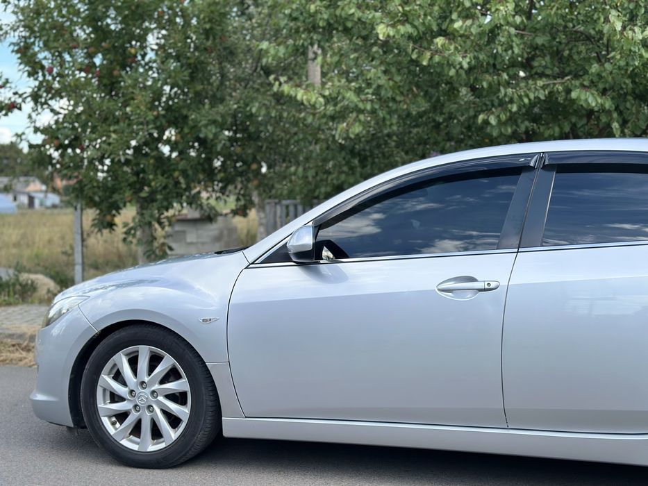 Продам Mazda.  6