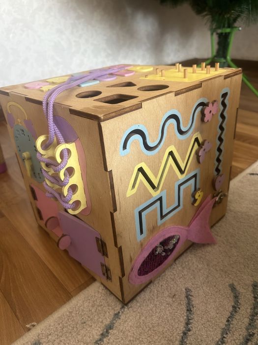 Бизикуб сортер машинка