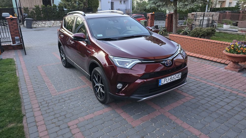 Toyota RAV4 Hybrid Polski Salon