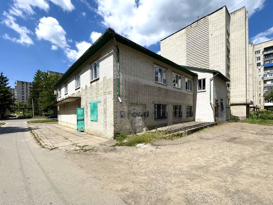 ОРЕНДА або ПРОДАЖ приміщення в м.Новий Розділ