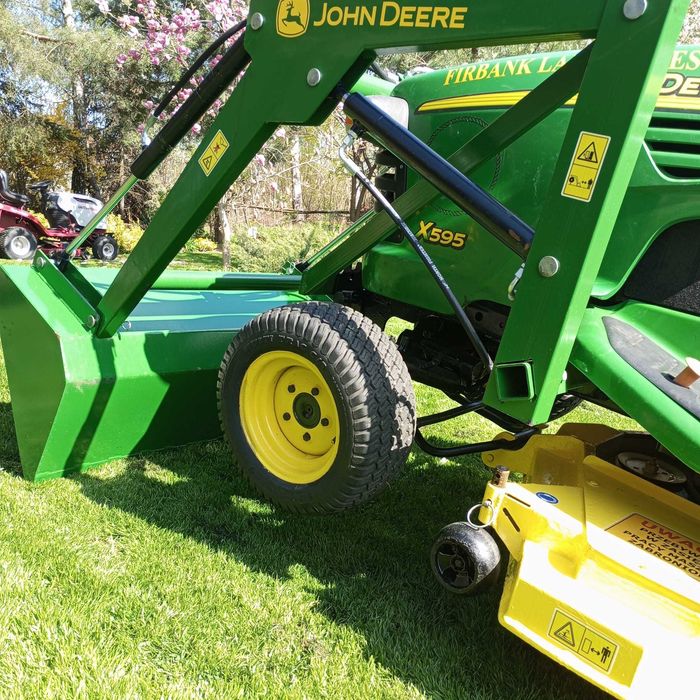 Traktorek kosiarka John Deere X595 4x4 z turem