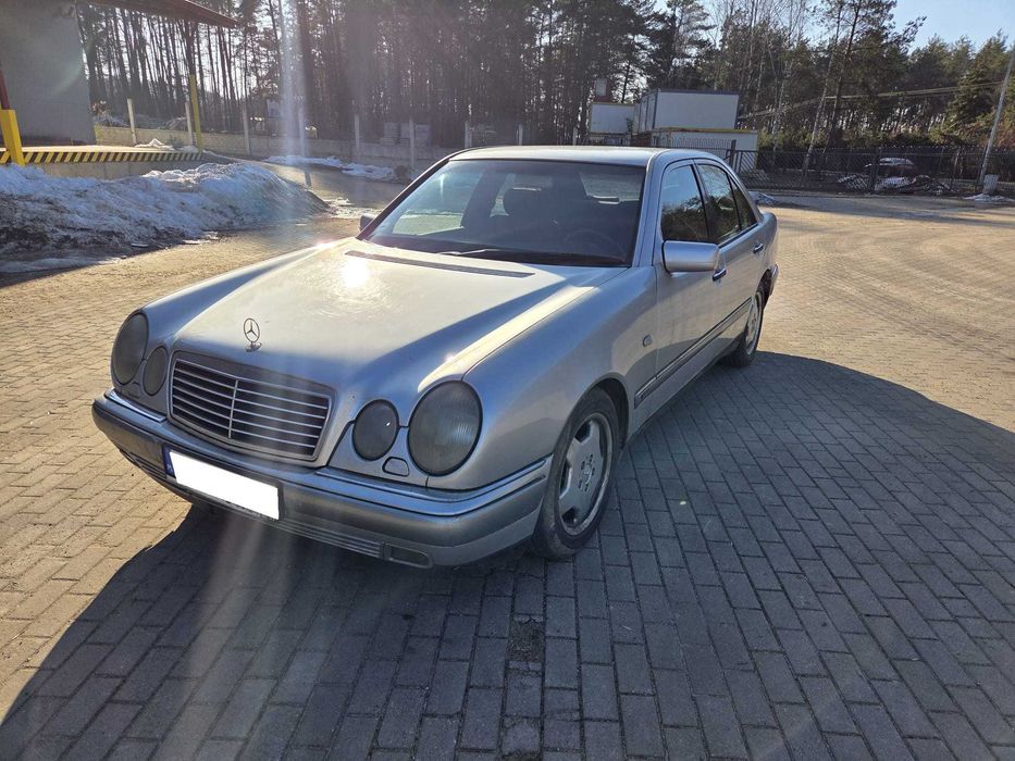 Mercedes-Benz Klasa E
