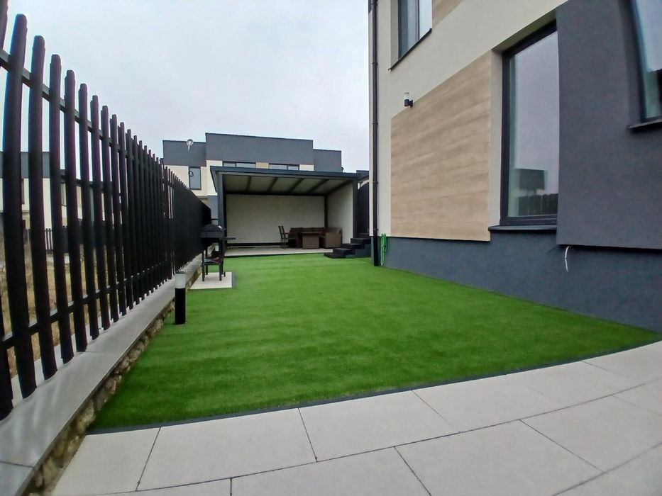 Продається котедж в ЖК Victoria Garden