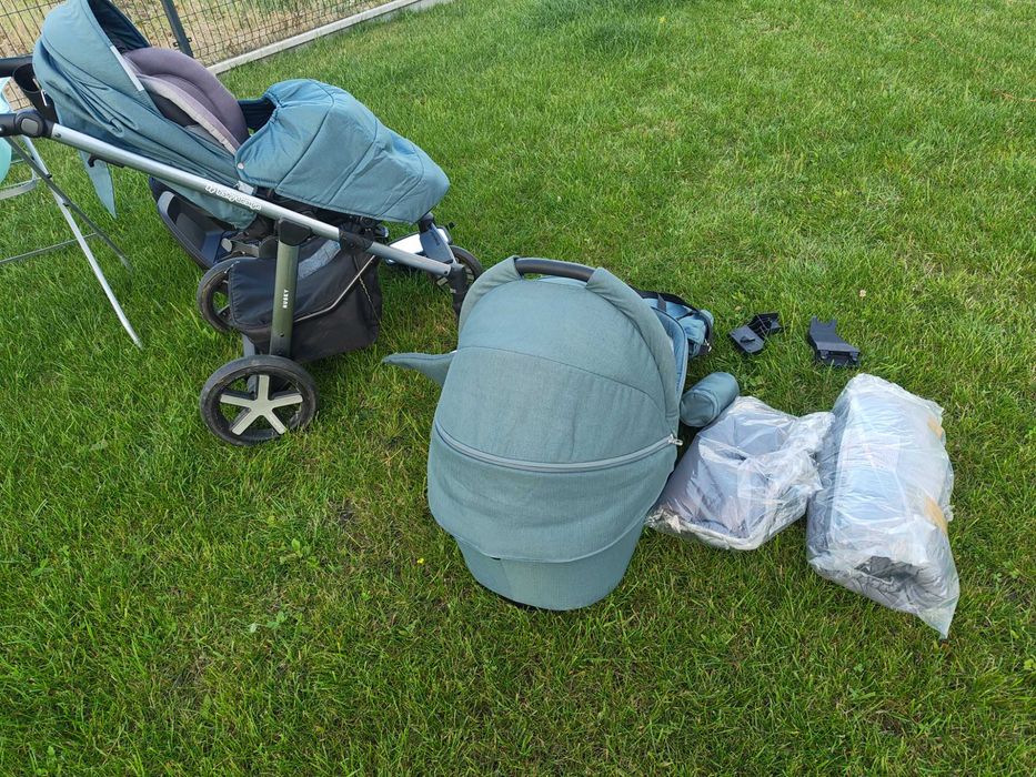 Wózek Baby Design Husky 2021 + fotelik Maxi Cosi Pebble Pro + dodatki