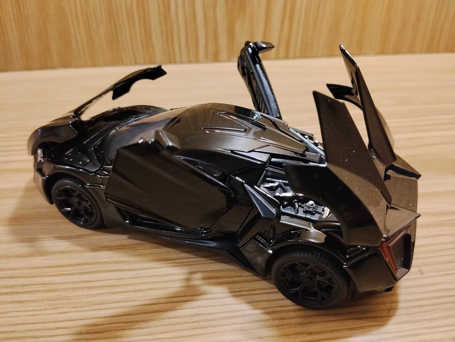 Модель Lykan Hypersport 1:32 Автоэксперт Металл свет звук инер машинка