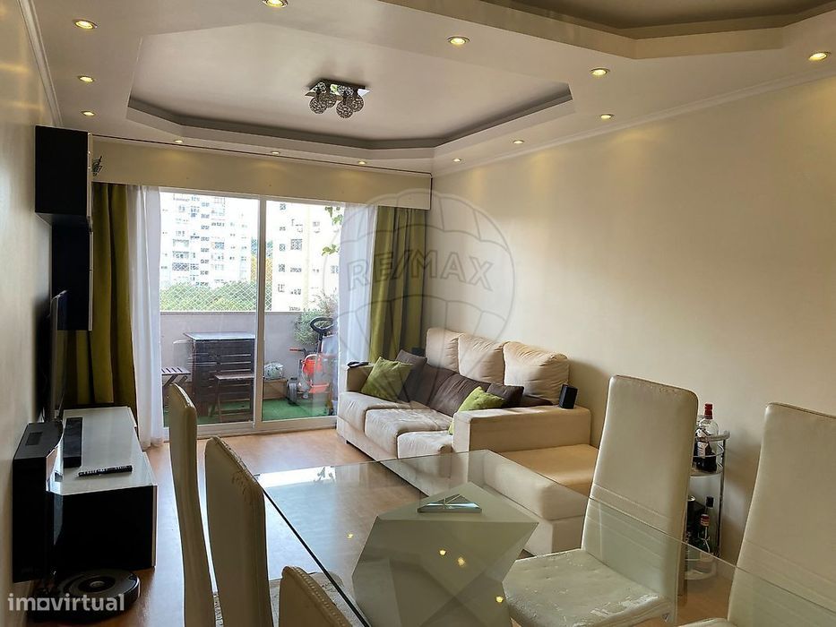 Apartamento T2 para arrendamento