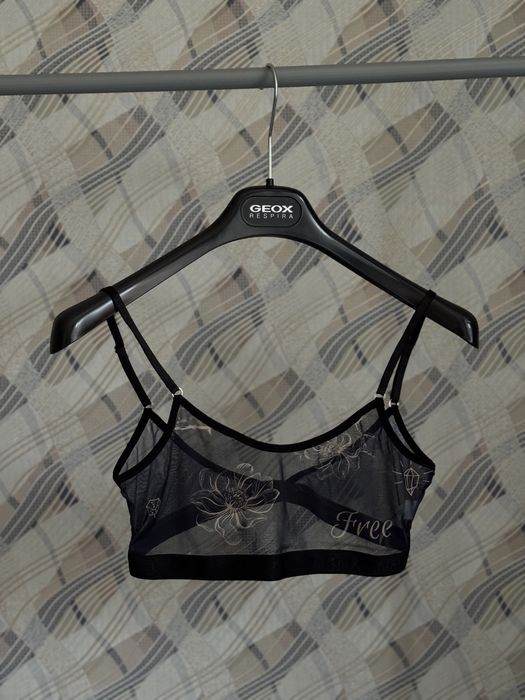 Топ з сітки staff