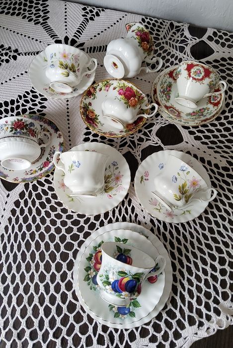 Чайна пара чашка  Royal Doulton Albert Leonardo Worcester