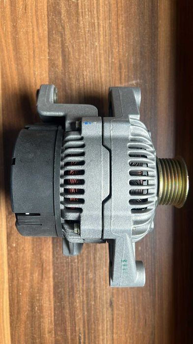 Alternator Oryginał Opel 1.4 / 1.6 / 1.8 – 70A – G38600N (Bosch)
