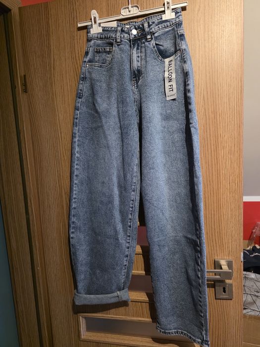 Jeansy damskie balloon fit