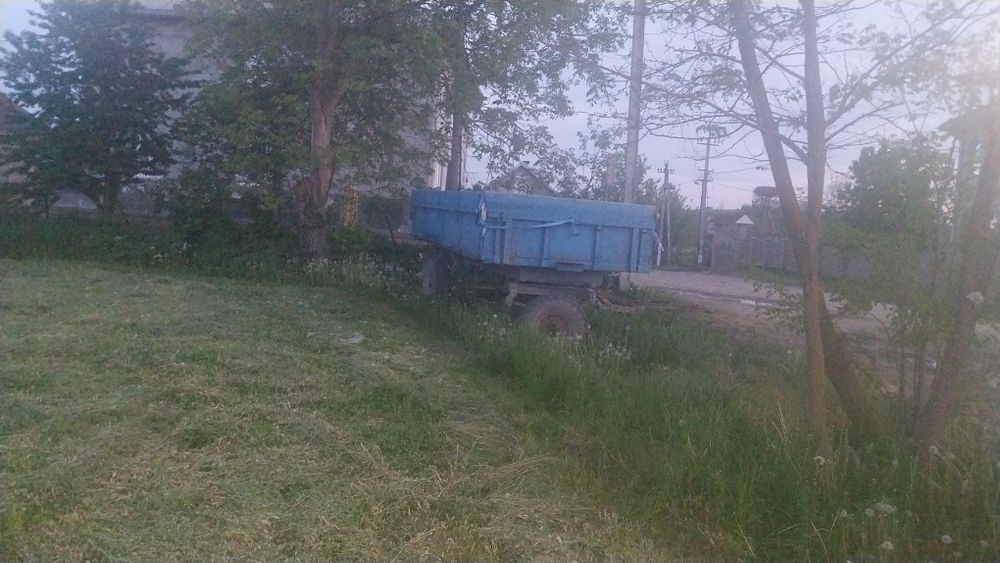 Продам пріцеп 2 птс 4