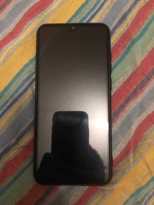 Телефон Samsung A04e