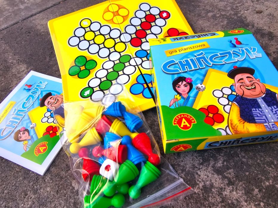 Chińczyk gra podróżna kieszonkowa dla dzieci nowa