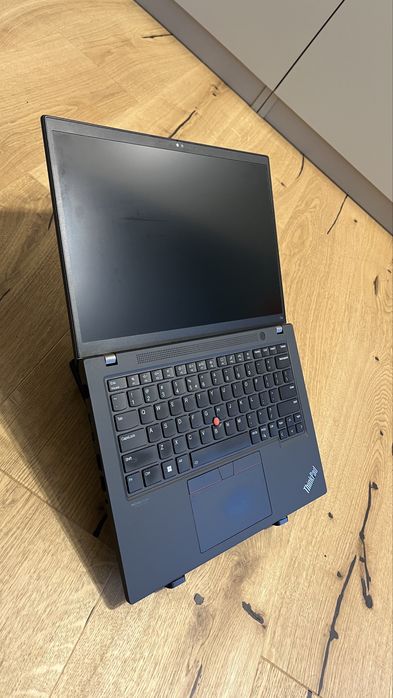 ThinkPad T14 Gen3 i5-1240U/16/512