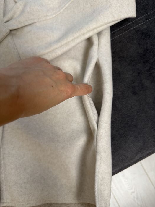 Фетрова жіноча сорочка куртка тепла Zara біла, сіра XS