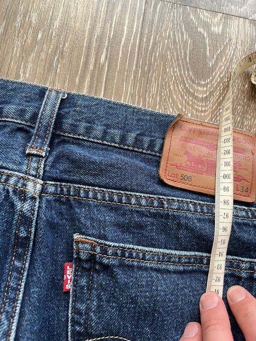 Джинси Levis в гарному стані