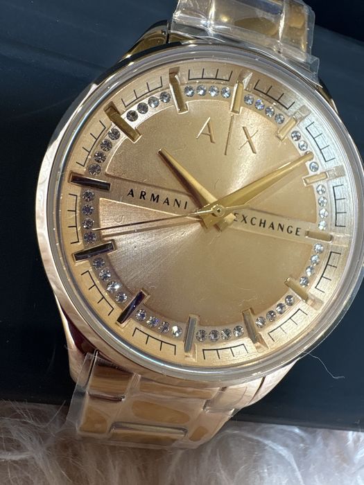 Годиник Armani Exchange .
