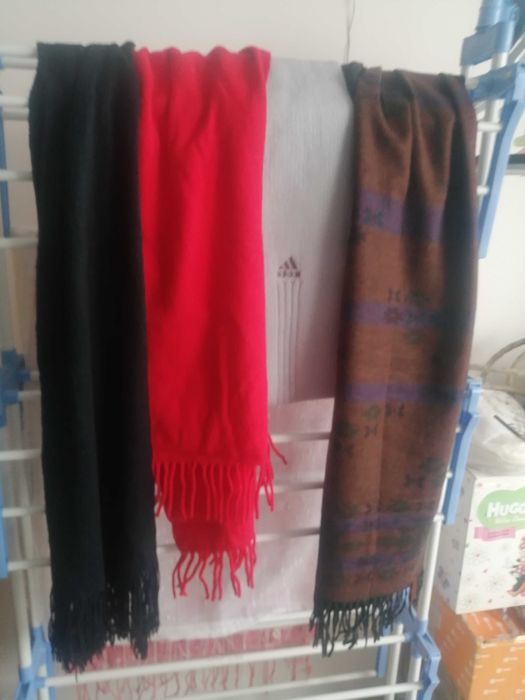 Палантины Пледы  шарфы