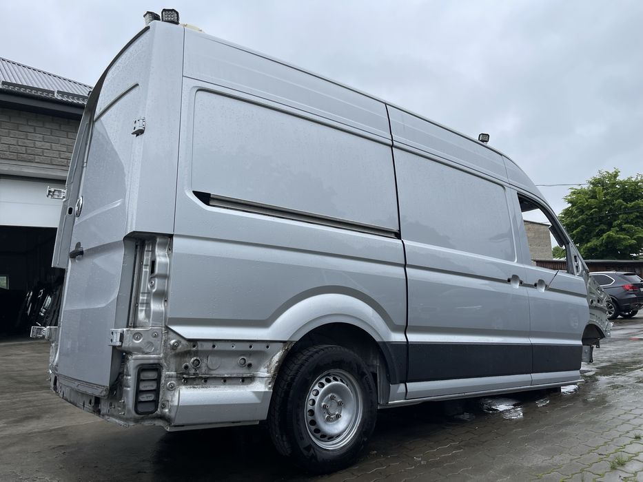 Бочина права середня база Volkswagen Crafter 2 MAN TGE 2016+