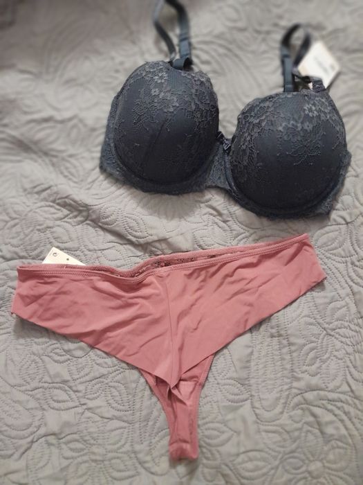 Komplet bielizny grafit C&A 85D