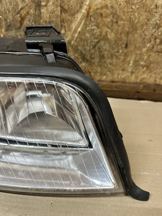 Передня права фара Audi A6 C5 Ауді А6 Ц5 2000—2004 рестайл