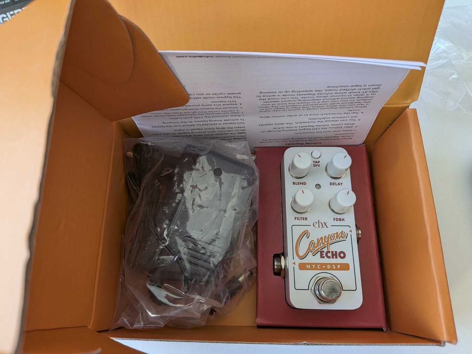 Electro-Harmonix Pico Canyon Echo Delay