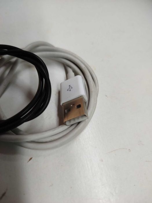 Pré-amplificador para Microfone ou Gira-discos