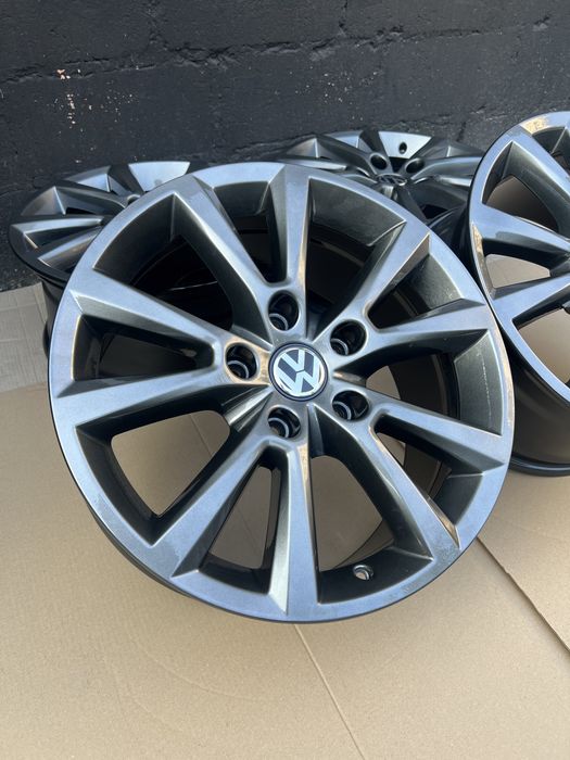 Диски р18 5/130 ет53 Volkswagen Touareg original