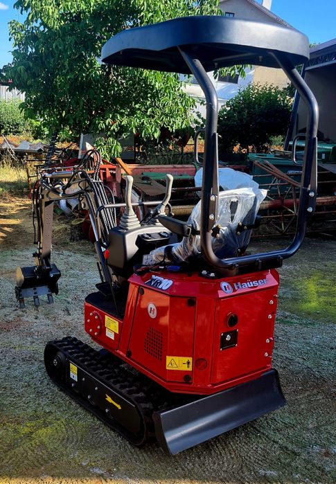 Mini retro escavadora XR10 Hauser