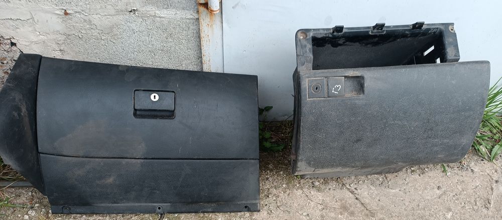 Скринька із замком