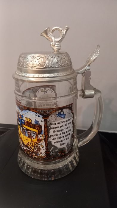 Пивний кухоль (Німеччина).  З муз.  шкатулкою у кришці