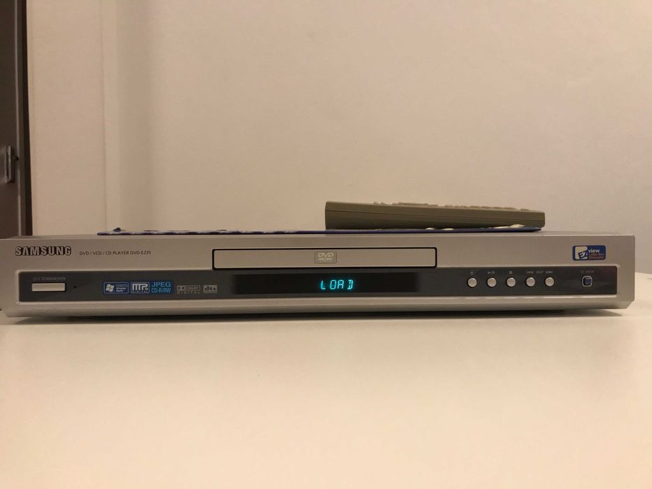 DVD Samsung - Leitor e comando original - Excelente estado