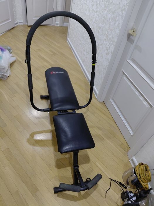 Тренажёр для спины и пресса.