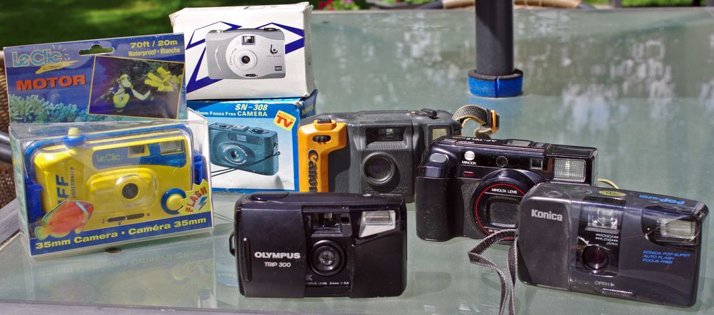 Canon, Olympus, Minolta, Konica i inne – 7 aparatów analogowych kompaktowych