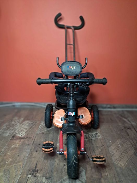 Rowerek trzykołowy Buzz Toyz