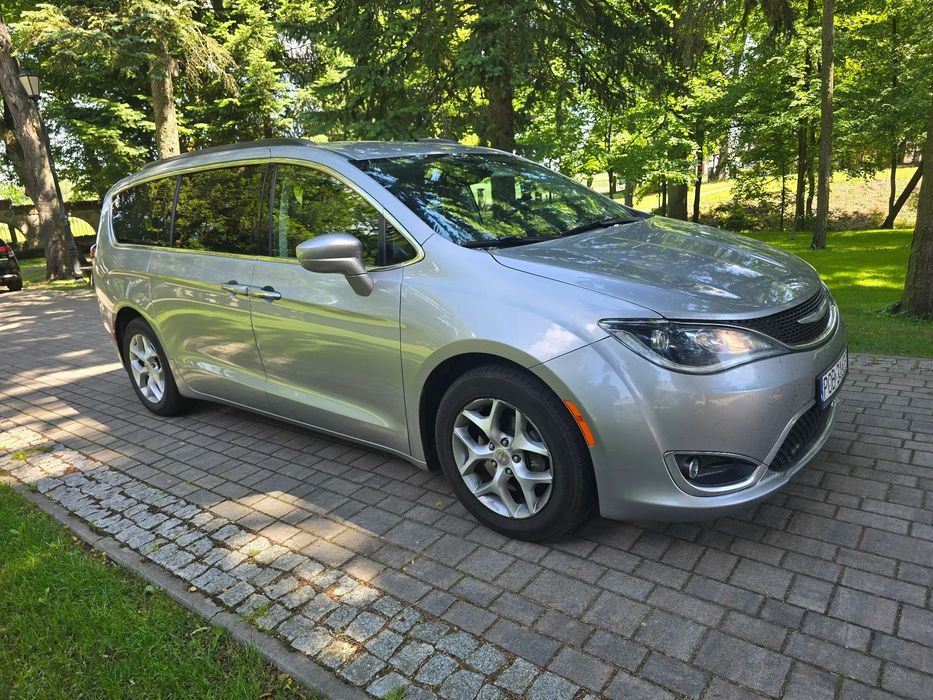 Chrysler Pacifica