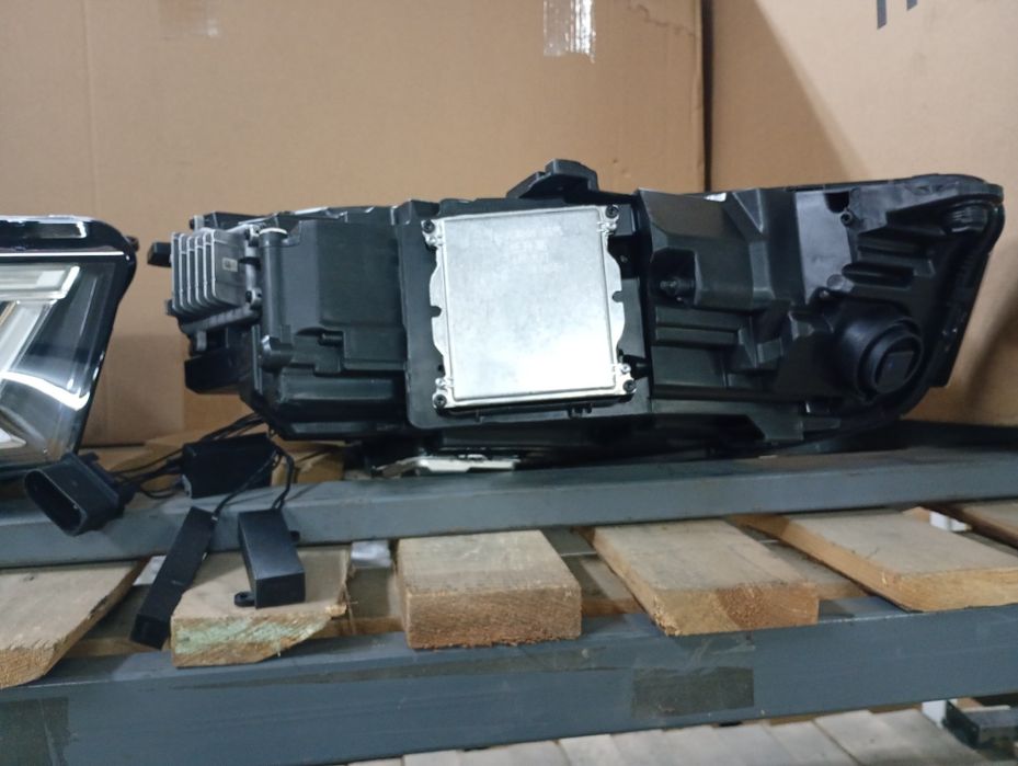 Audi Q5 17-20 фары фул комплект с блоками