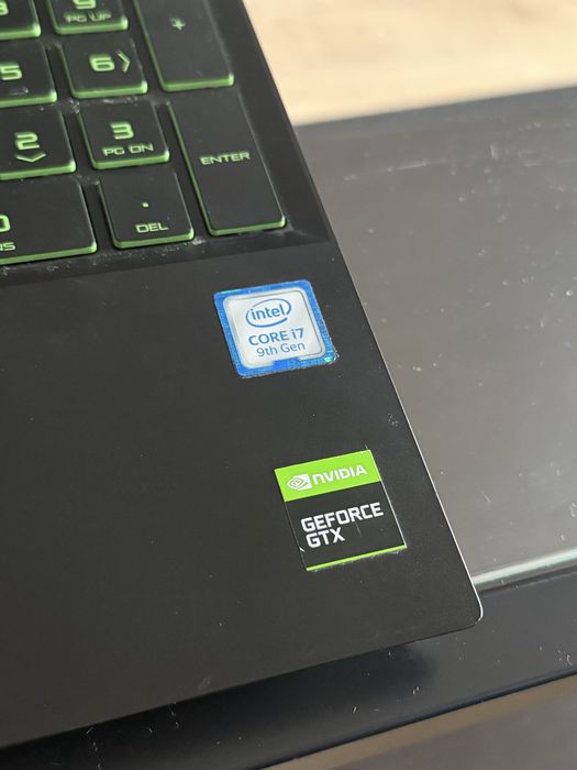 Laptop HP Pavilion Gaming GTX 1660 Ti  i7 9750H