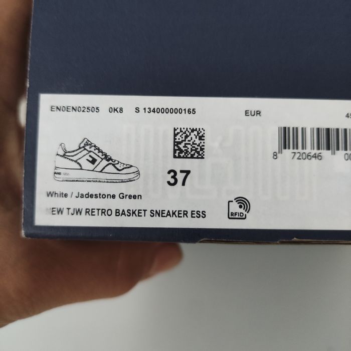 Sprzedam Sneakersy Tommy Hilfiger Retro basket 37 miętowe.